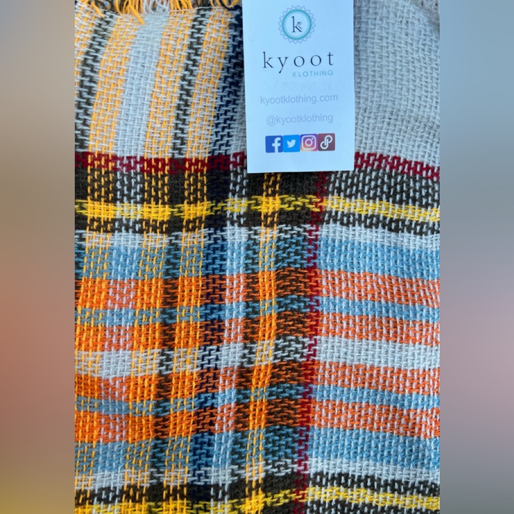 NWT Kyoot Klothing Plaid Blanket Scarf Orange Grey Tartan Scarf Size 58” X 57”